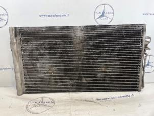 Klima Kondensor van een Mercedes-Benz Vito (639.6) 2.2 113 CDI 16V Euro 5 2012