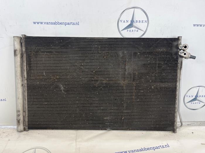 Begagnade Kondensor, luftkonditionering Mercedes Vito (447.6) 2.2 114 CDI 16V Pris € 90,75 Inklusive moms erbjuds av van Sabben Parts
