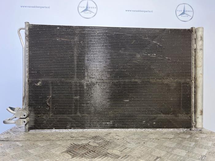 Klima Kondensor Mercedes Vito (447.6), 2014 2.2 114 CDI 16V, Lieferwagen, Diesel, 2.143cc, 100kW (136pk), RWD, OM651950, 2014-10, 447.601; 447.603; 447.605 (Gebraucht)