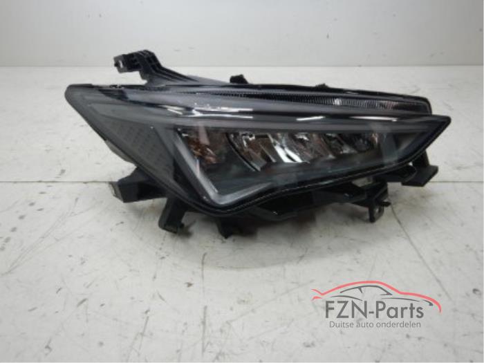 Używane Reflektor prawy Cupra Born Cena € 399,00 Z VAT oferowane przez FZN Parts