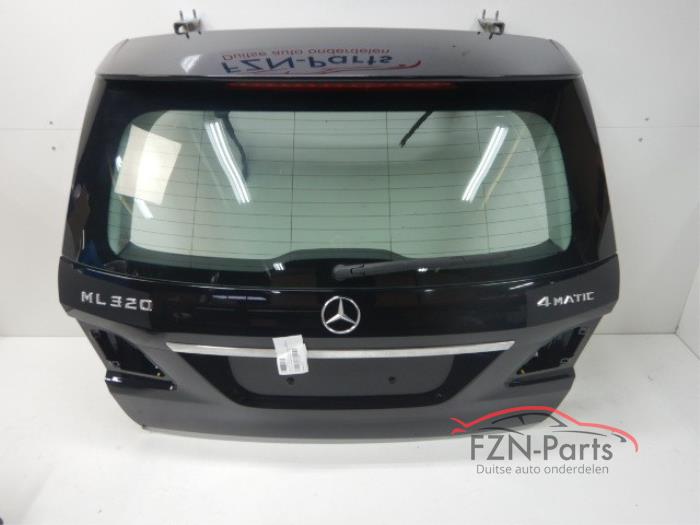 Używane Tylna klapa Mercedes ML III (166) Cena € 999,00 Z VAT oferowane przez FZN Parts