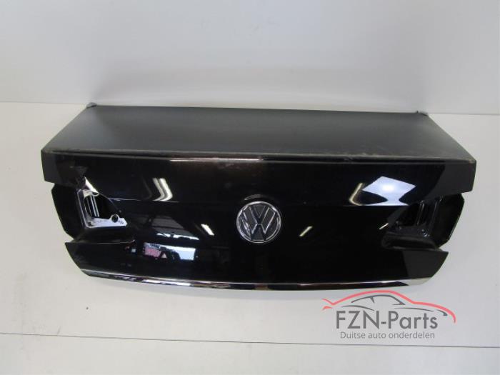 Begagnade Baklucka Volkswagen Passat (362) 1.4 TSI 16V Pris € 299,00 Inklusive moms erbjuds av FZN Parts