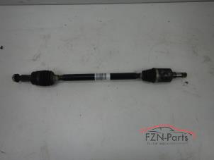 Używane Os napedowa prawy tyl Landrover Evoque Cena € 275,00 Z VAT oferowane przez FZN Parts