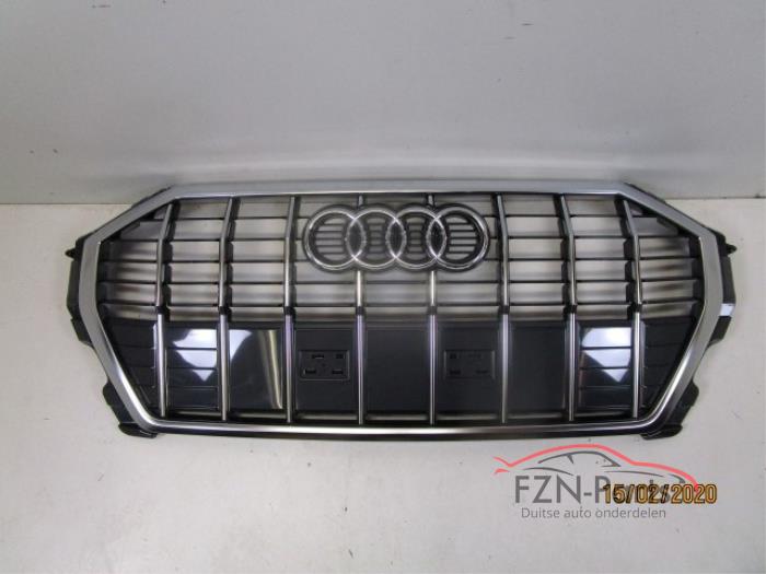 Używane Grill Audi Q3 (F3B) Cena € 299,00 Z VAT oferowane przez FZN Parts