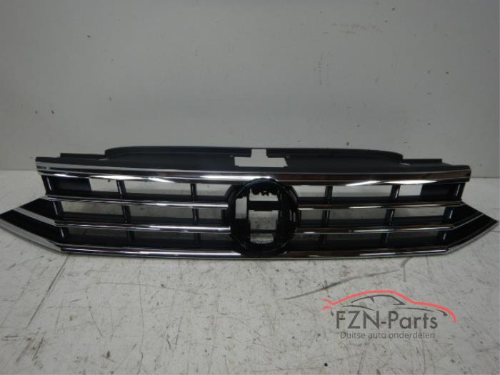 Używane Emblemat Volkswagen Passat Cena € 249,01 Z VAT oferowane przez FZN Parts