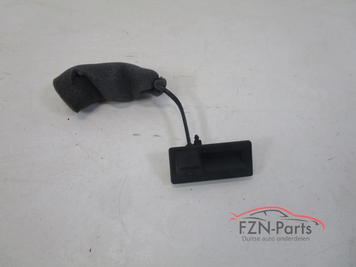 Begagnade Backkamera Volkswagen Touran (5T1) Pris € 149,00 Inklusive moms erbjuds av FZN Parts