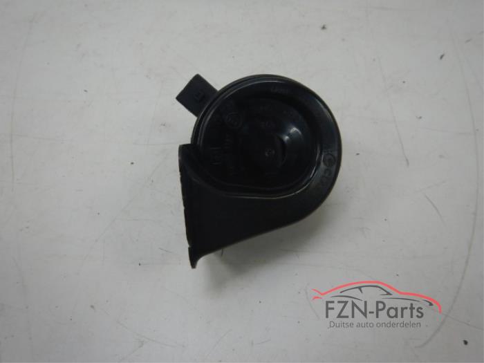 Używane Klakson Volkswagen Beetle (16AB) 1.4 TSI 160 16V Cena € 15,00 Z VAT oferowane przez FZN Parts