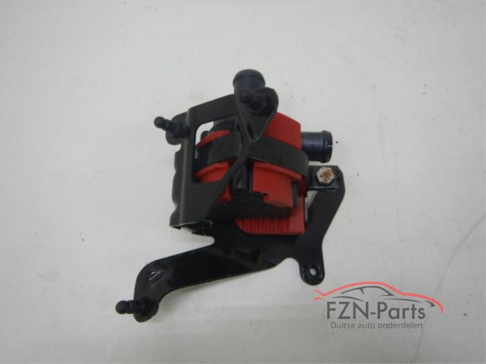 Begagnade Extra vattenpump Audi A6 Pris € 49,01 Inklusive moms erbjuds av FZN Parts