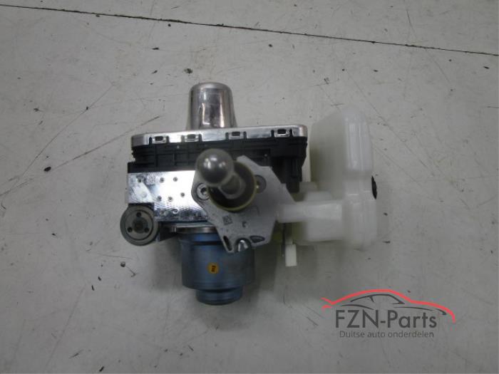 Usados Bomba ABS Audi e-tron (GEN) Precio € 649,00 IVA incluido ofrecido por FZN Parts