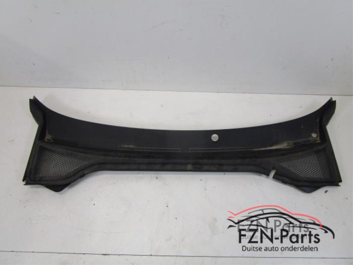 Używane Parawan Volkswagen Arteon (3HAB) Cena € 25,00 Z VAT oferowane przez FZN Parts