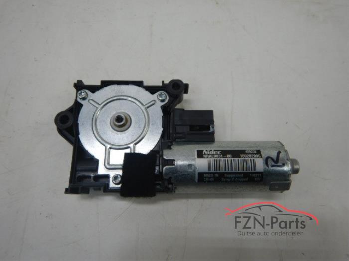 Używane Silnik szyberdachu Audi A5 (F53/F5P) Cena € 99,00 Z VAT oferowane przez FZN Parts