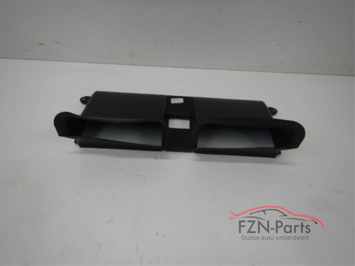 Begagnade Lufttratt Audi R8 (422/423) 5.2 V10 40V FSI Quattro Pris € 49,01 Inklusive moms erbjuds av FZN Parts