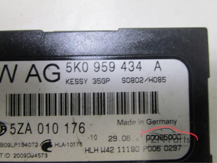 Używane Modul keyless vehicle Audi A1 Cena € 99,00 Z VAT oferowane przez FZN Parts