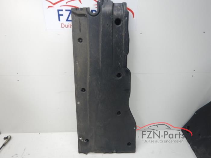 Begagnade Hasplåt Volkswagen Golf VIII (CD1) Pris € 35,01 Inklusive moms erbjuds av FZN Parts