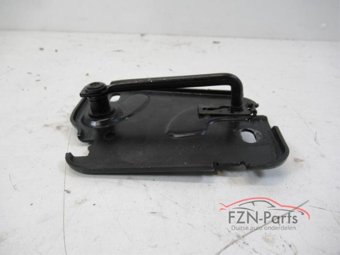Hood latch hook