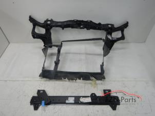 Usagé Support partie avant Mercedes Citan (415.6) Prix € 299,00 Prix TTC proposé par FZN Parts