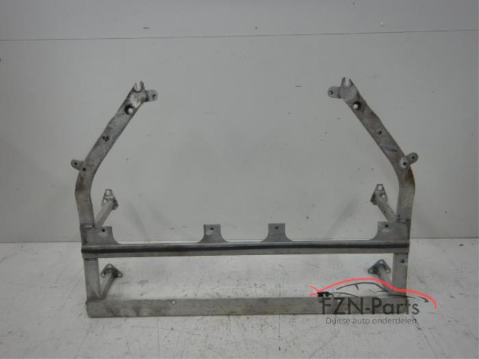 Begagnade Underram Audi TT (8J3) Pris € 249,01 Inklusive moms erbjuds av FZN Parts