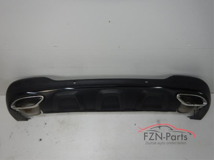 Begagnade Diffuser, bakre stötfångare Mercedes GLC (X253) 2.0 200 16V 4-Matic Pris € 349,00 Inklusive moms erbjuds av FZN Parts