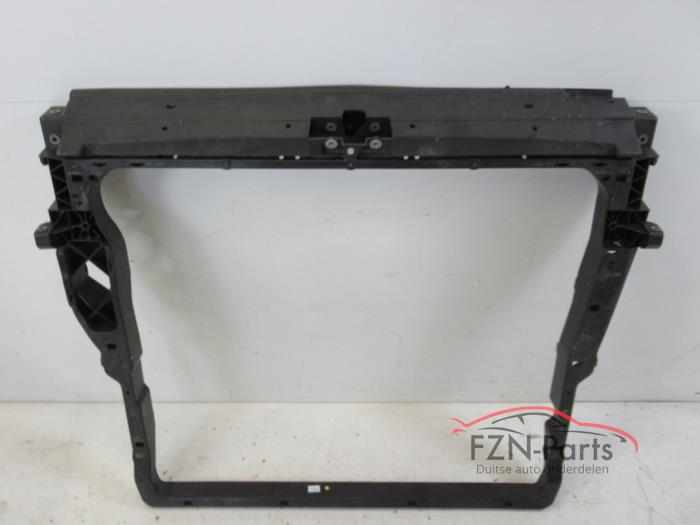 Begagnade Front Volkswagen Crafter (SY) 2.0 TDI FWD Pris € 199,00 Inklusive moms erbjuds av FZN Parts