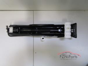 Usagé Ensemble cric Audi A6 Prix € 59,00 Prix TTC proposé par FZN Parts