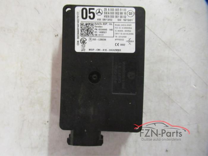 Używane Czujnik Side Assist Mercedes B (W246/W242) Cena € 199,00 Z VAT oferowane przez FZN Parts