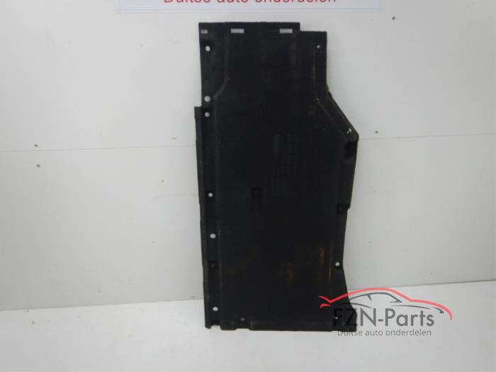 Begagnade Hasplåt Audi A5 Sportback (F5A/F5F) Pris € 39,00 Inklusive moms erbjuds av FZN Parts