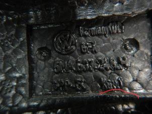 Begagnade Främre stötfångarskydd Volkswagen Tiguan Pris € 59,00 Inklusive moms erbjuds av FZN Parts