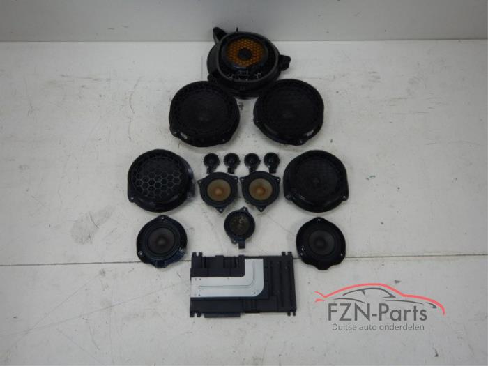 Używane Zestaw glosników Audi A3 Limousine (8VS/8VM) Cena € 499,00 Z VAT oferowane przez FZN Parts