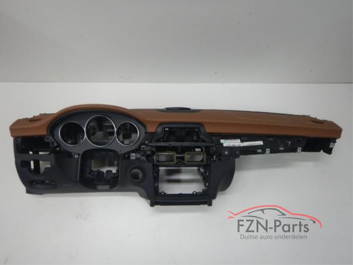 Używane Panel Mercedes CLS (C218) Cena € 899,01 Z VAT oferowane przez FZN Parts