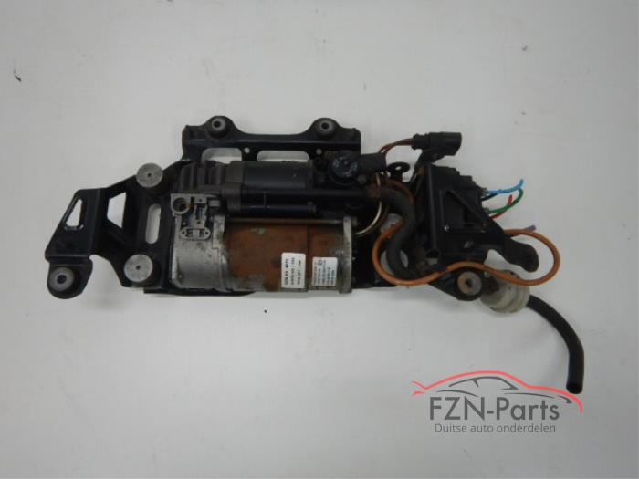 Begagnade Kompressor Audi A8 (D4) Pris € 349,00 Inklusive moms erbjuds av FZN Parts