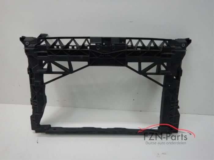 Begagnade Front Seat Leon (5FB) Pris € 175,00 Inklusive moms erbjuds av FZN Parts