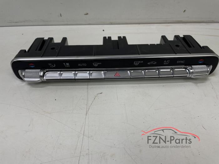 Begagnade Klimatpanel Mercedes CLA (118.3) 1.3 CLA-200 Turbo 16V Pris € 149,00 Inklusive moms erbjuds av FZN Parts