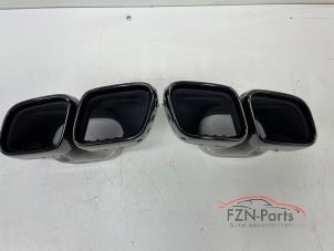 Używane Koncówka rury wydechowej Mercedes E-Klasse AMG (W213) Cena € 448,99 Z VAT oferowane przez FZN Parts