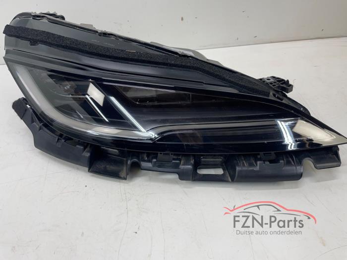 Używane Reflektor prawy Tesla Model 3 Cena € 899,01 Z VAT oferowane przez FZN Parts