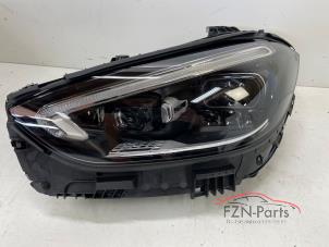 Nya Strålkastare, vänster Mercedes C (W206) Pris € 1.299,00 Inklusive moms erbjuds av FZN Parts