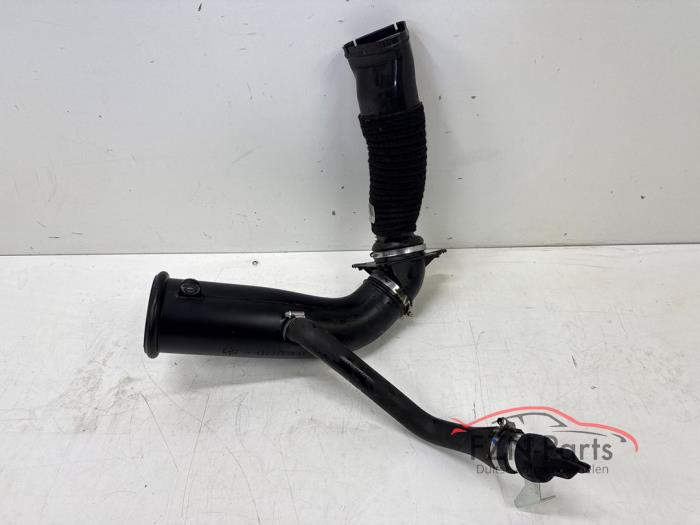 Begagnade Lufttratt Mercedes G (463) Pris € 249,01 Inklusive moms erbjuds av FZN Parts