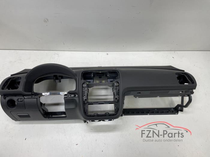 Używane Panel Volkswagen Scirocco (137/13AD) Cena na żądanie oferowane przez FZN Parts