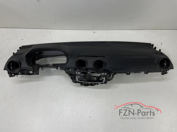 Usados Salpicadero Audi Q2 (GAB/GAG) Precio de solicitud ofrecido por FZN Parts