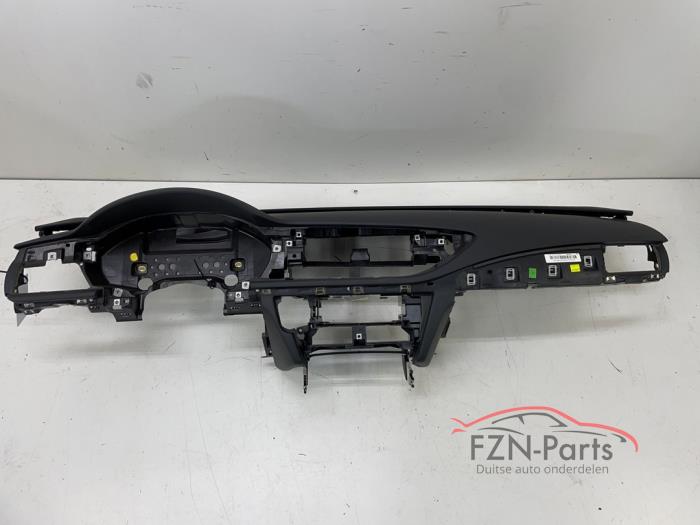 Używane Panel Audi A7 Sportback (4GA/4GF) Cena na żądanie oferowane przez FZN Parts