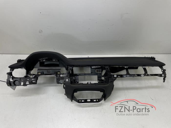 Używane Panel Audi Q7 (4MB/4MG) Cena na żądanie oferowane przez FZN Parts