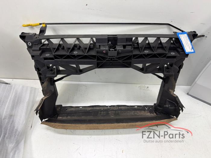 Begagnade Front Seat Leon (5FB) Pris € 225,00 Inklusive moms erbjuds av FZN Parts