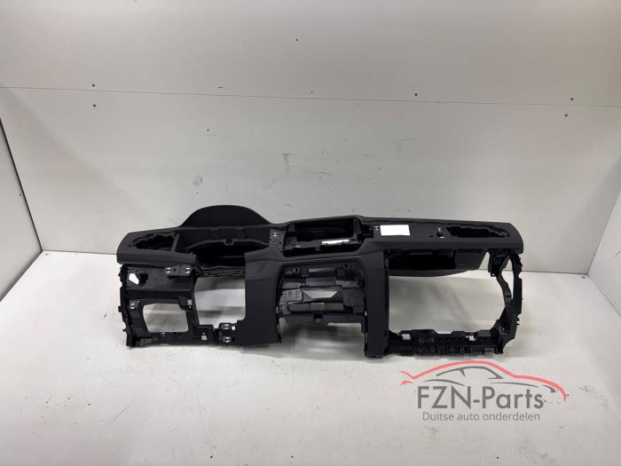 Używane Panel Volkswagen T-Roc I Cena na żądanie oferowane przez FZN Parts