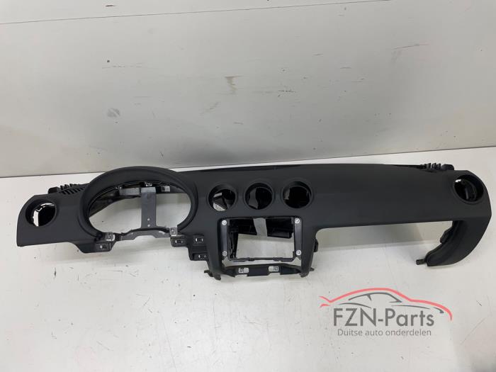 Używane Panel Audi TT (8J3) Cena na żądanie oferowane przez FZN Parts