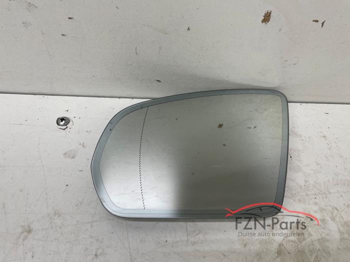 Używane Szyba lusterka lewego Mercedes C (W205) Cena € 199,00 Z VAT oferowane przez FZN Parts
