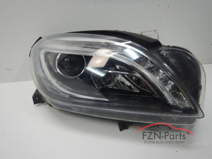 Używane Reflektor prawy Mercedes ML III (166) Cena € 999,00 Z VAT oferowane przez FZN Parts
