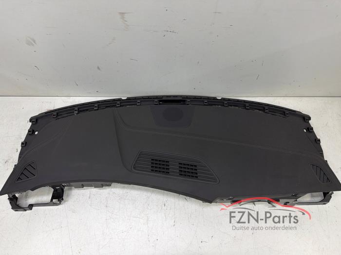 Usados Salpicadero Audi Q6 e-tron (GFB) Precio de solicitud ofrecido por FZN Parts