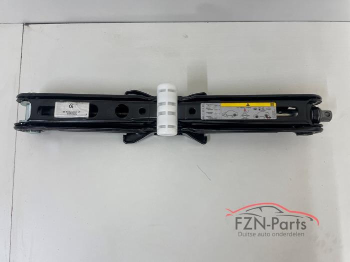 Używane Dzwignik Audi Q7 (4MB/4MG) Cena € 49,01 Z VAT oferowane przez FZN Parts