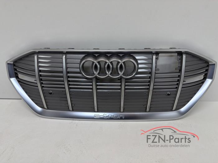 Używane Grill Audi e-tron (GEN) Cena € 229,00 Z VAT oferowane przez FZN Parts