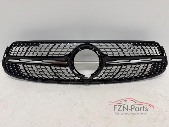 Używane Grill Mercedes GLC (X253) 2.0 200 16V EQ Boost Cena € 149,00 Z VAT oferowane przez FZN Parts