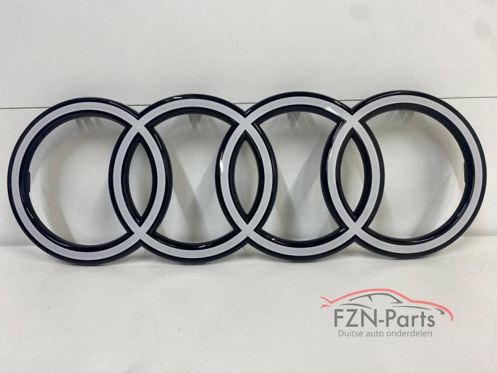 Używane Emblemat Audi Q7 (4MB/4MG) Cena € 49,01 Z VAT oferowane przez FZN Parts